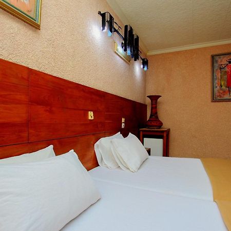 Hotel Le Prince Cotonou Exterior photo