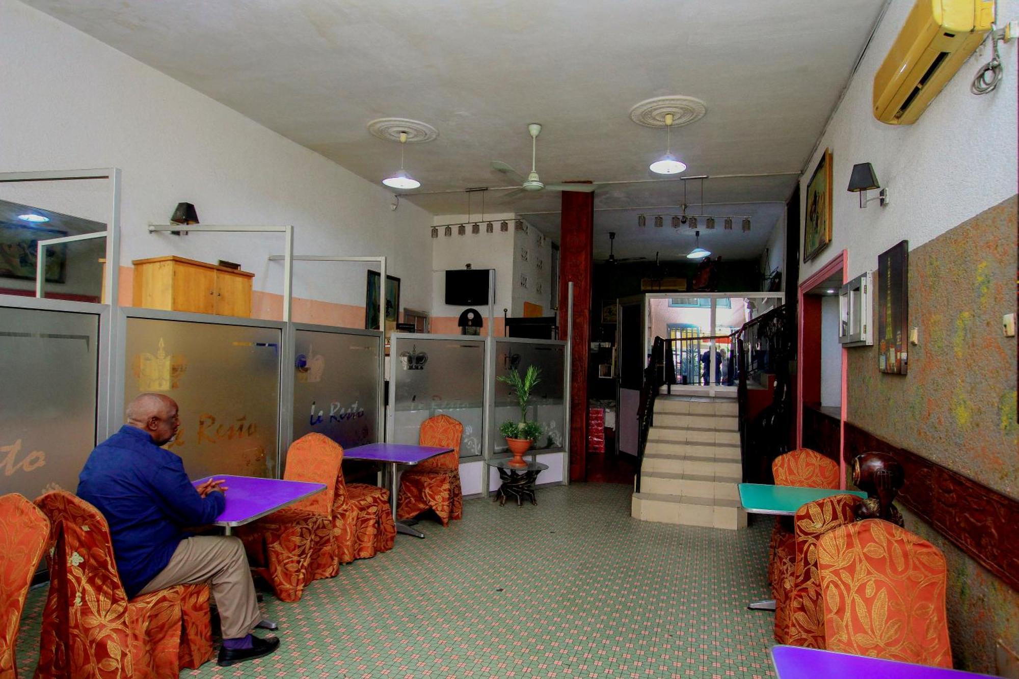 Hotel Le Prince Cotonou Exterior photo